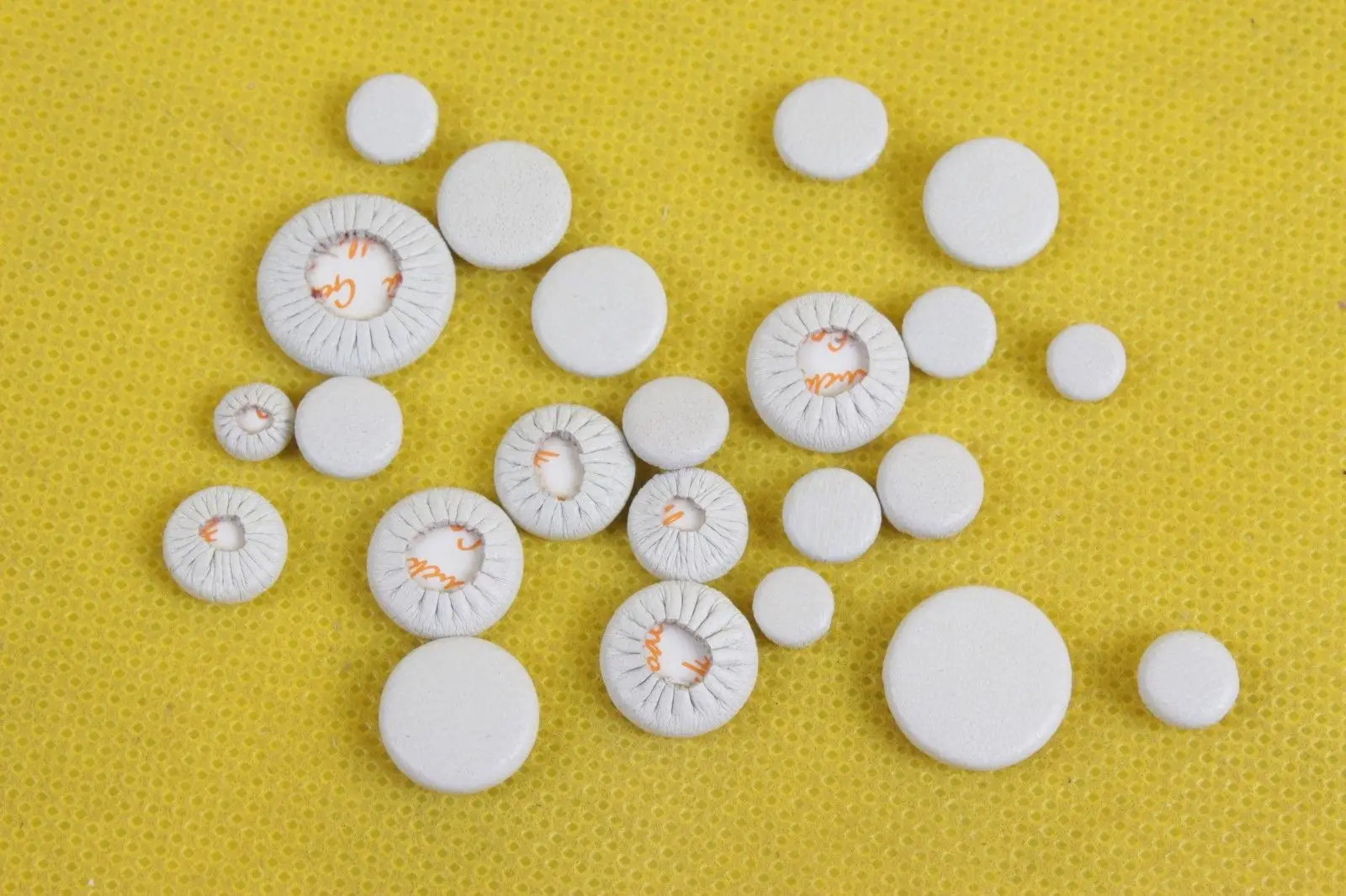 

Professional Oboe Pads Genuine Leather 23 pcs Oboe Parts Accessories Advance