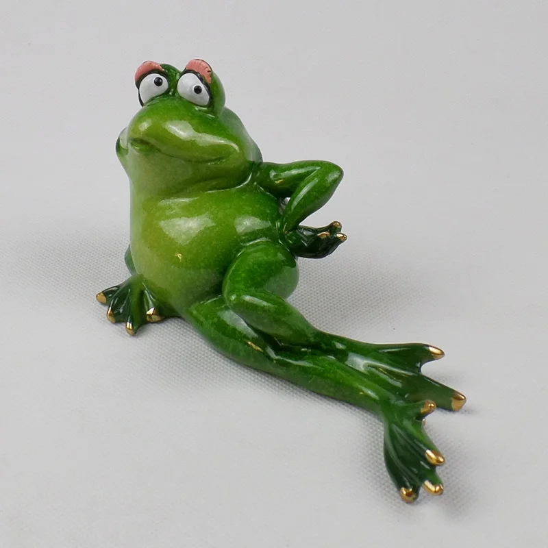 Frog Figurines (10)