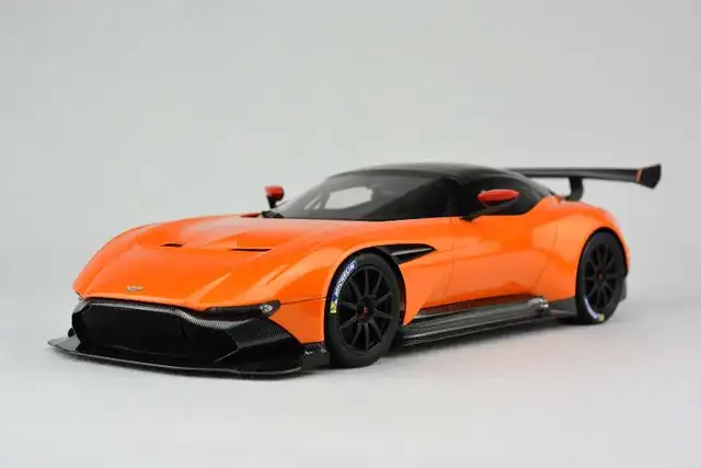 Resin Car Model Frontiart Aston Martin Vulcan Avan Style 1