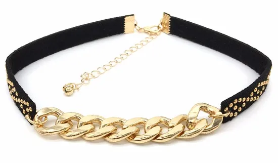 gold choker 1.jpg
