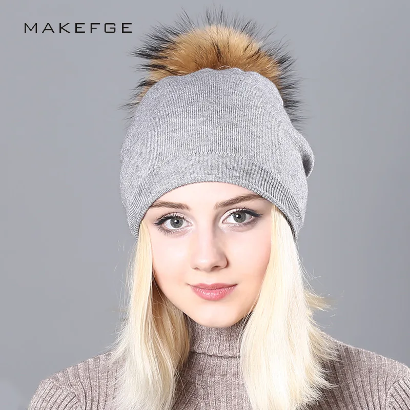 

Comfortable Knitted Womens Cap Wool Content 80% and Winter Warm Life Hat with fur pompon,Double thick Fur pants casual hat