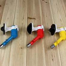 4020# товары для домашних животных оптом ПЭТ продукт любимчика Пластик воды Поильник Лидер продаж 10 шт./лот