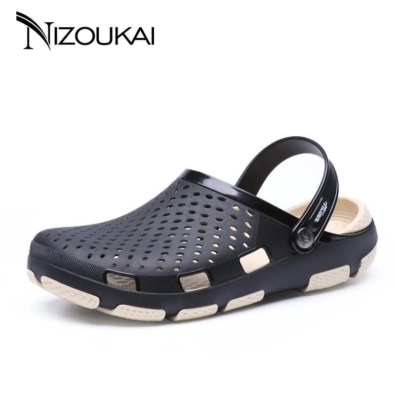 

2019 Sandals Men Shoes Summer Eva Hollow Man Slippers Shoes Fashion Breathable Beach Lighted Flip Flops Flats Water Man Sandals