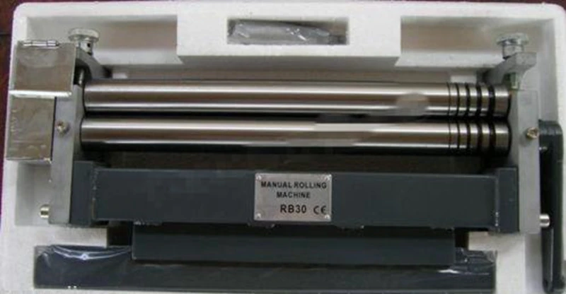 

Manual steel plate rolling machine
