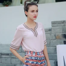 2017 New Fashion Designs Half Sleeve Chiffon Blouse For Women Summer Vintage Shirts Blouse Shirt