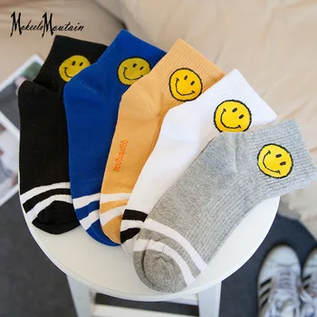 

2019 Cartoon Funny Socks Women Harajuku Cute Smile Face Cotton Socks for Girls Japanese Streetwear Lolita Socks