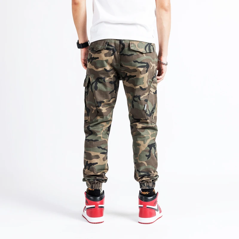 Fashion Streetwear Men Jeans Camouflage Military Harem Trousers Big Pocket Cargo Pants Slack Bottom Hip Hop Joggers Pants Men Fashion Streetwear Men Jeans Camouflage Military Harem Trousers Big Pocket Cargo Pants Slack Bottom Hip Hop Joggers Pants Men