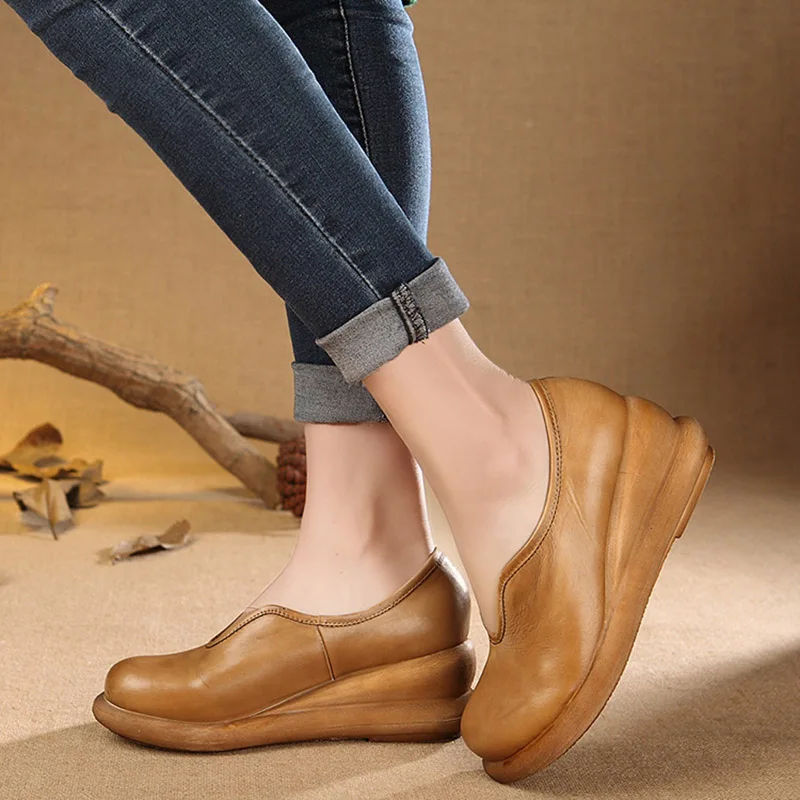 Auf Schuh beige Mode Handgefertigte Beiläufige Leder Flache Wedage Slip Frauen Red Weibliche 2017 Schuhe Echtem Frau Loafer qRtFa6n