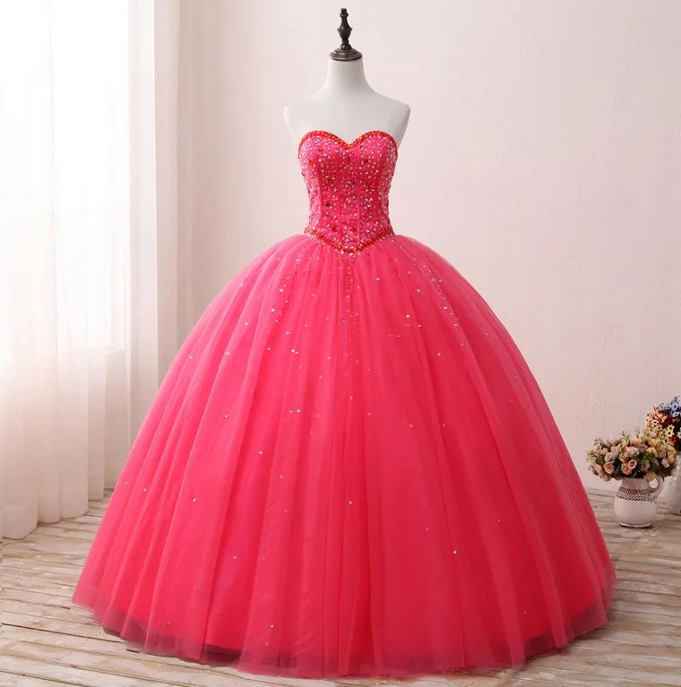 

Sweetheart Neck Vintage Ruffles Ball Gown Quinceanera Gown 2018 Beaded Sequined Crystals Tull Ball gown For 15 Year Plus Size