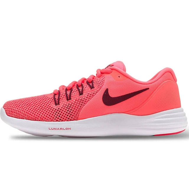 nike lunar running shoe