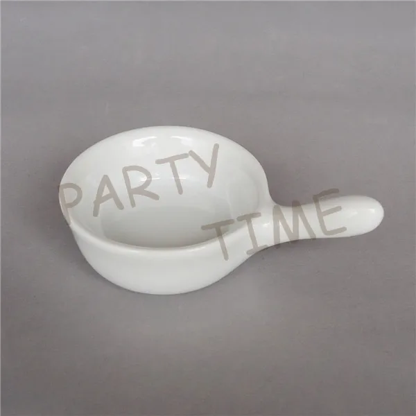 Керамическая белая круглая мини-тарелка с ручкой, мини-тарелка для закусок вечерние и бара