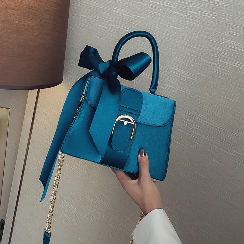 

Bag girl 2019 new European and American fashion bow tie dinner bag chain bag slant