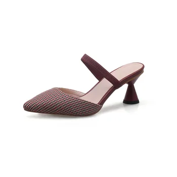 

18 years spring and summer fashion pointed small lattice 32-43 size code wear small fresh sandals and slippers 18628