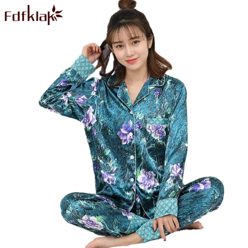 

Fdfklak High Quality Faux Silk Pijama 3Pcs Pyjamas Women Sleepwear Sets Night Suit Spring Autumn Pajamas Women Tracksuit Q1064