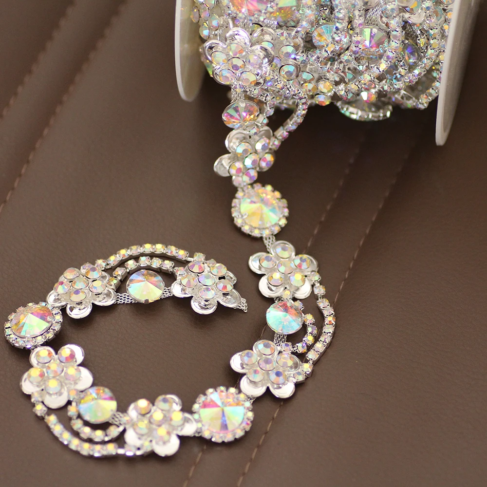 

Top-Grade Crystal AB Tassel Glass Wide Rhinestone Cup Chain Silver Base Trim Applique Sew on Rhinestones For Dance Dress
