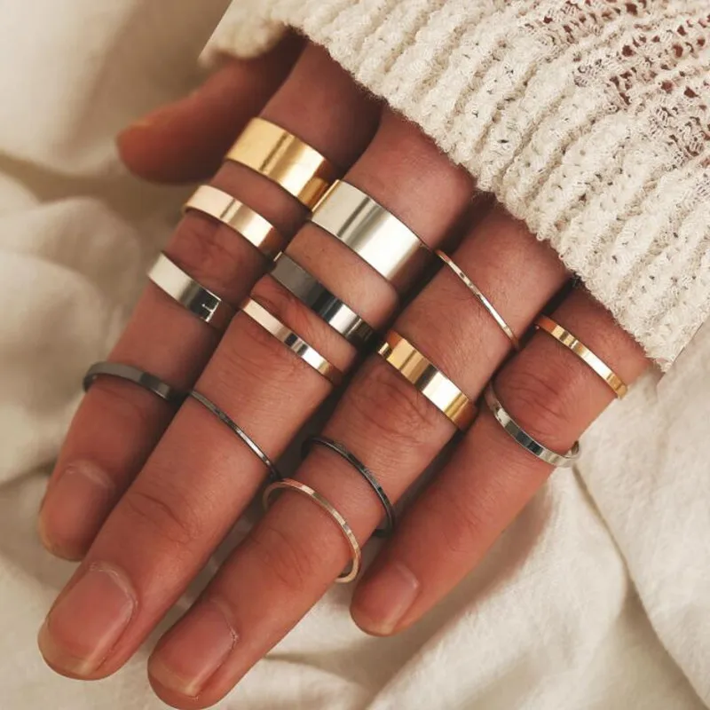 

GIVVLLRY 14 pcs/set Triple Color Basic Rings for Women Minimalist Punk Gold Silver Black Geometric Wide Slim Midi Rings Set