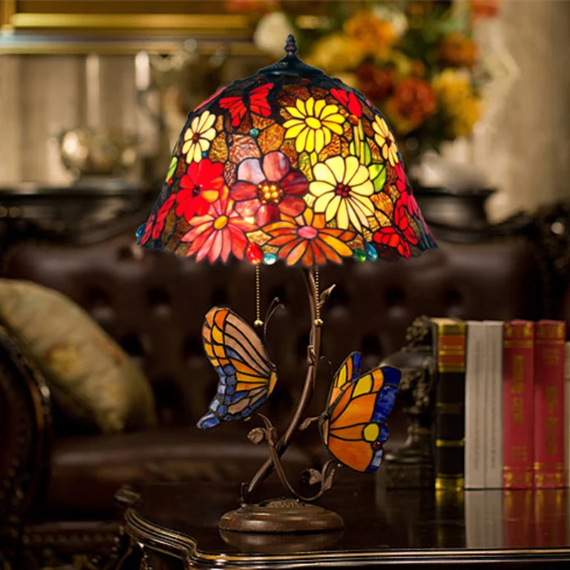 

European pastoral warm romantic butterflies warm living room lights retro bedroom bedside lamp Table Lamps LO7171