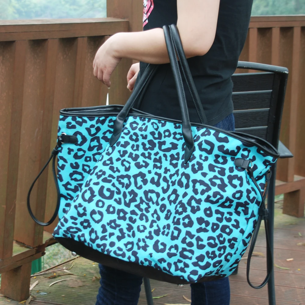 

Small-lot Turquosie Leopard Patterns Canvas Tote Bag, Large Tote Bags with Cord Trim Decorated Tote DOM1091249