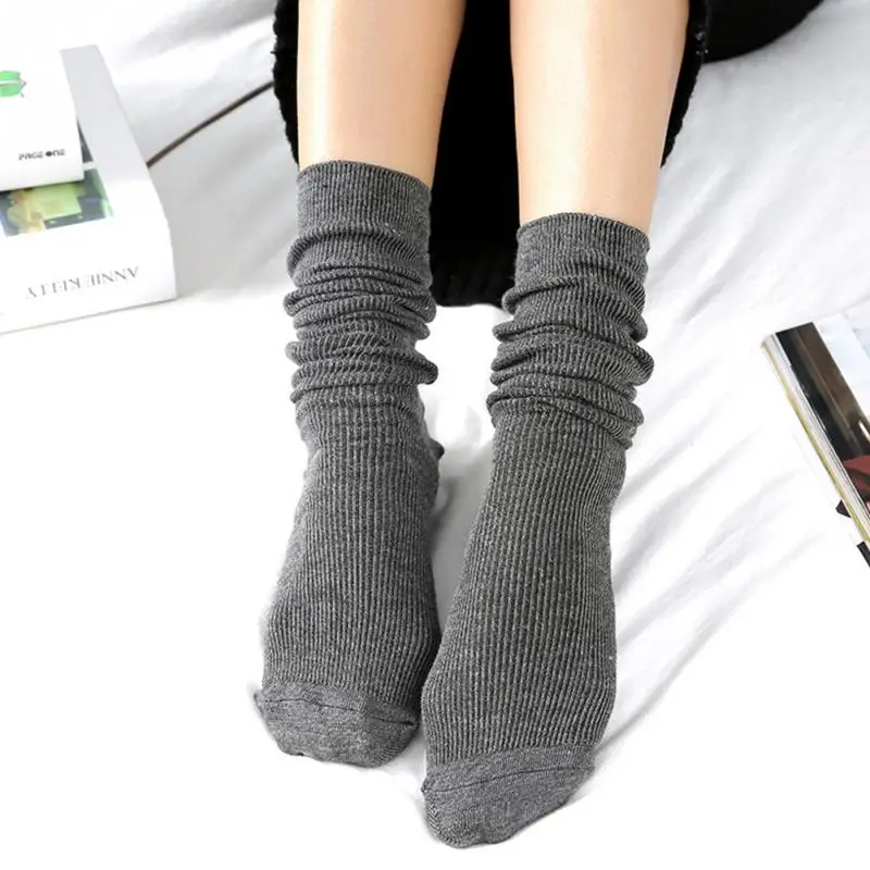 Dark Gray Высокие носки в японском Корейском стиле для школьниц Свободные Женские однотонные вязаные длинные хлопковые носки - Цвет: Dark Gray