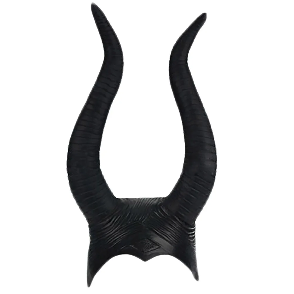 Анджелина джоли в образе малефисенты. С черными рогами как называется. Альпийский козел черный. Черные рожки. Рога малефисенты.