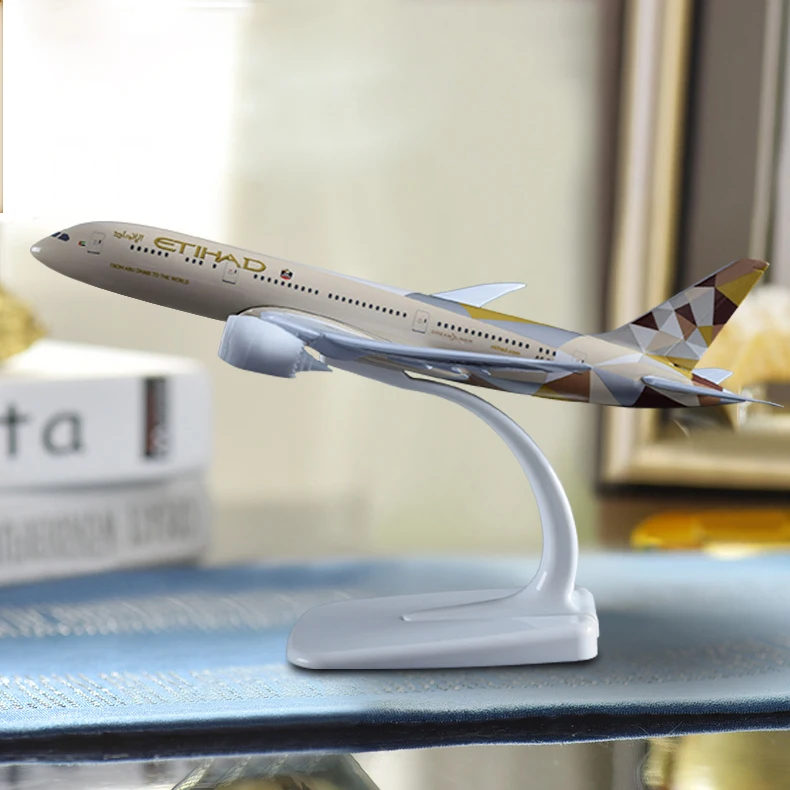 Модель самолета Etihad B787 20 см ремесла из сплава самолёт Боинг 787 авиационный