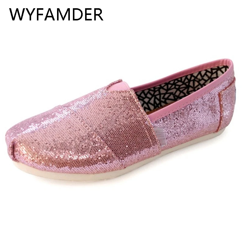 

WYFAMDER 2020 Fashion Glitter Women Loafers Casual Moccasin Flats Slip On Comfort Gold/Silver Drive Shoes Size 40 WF8