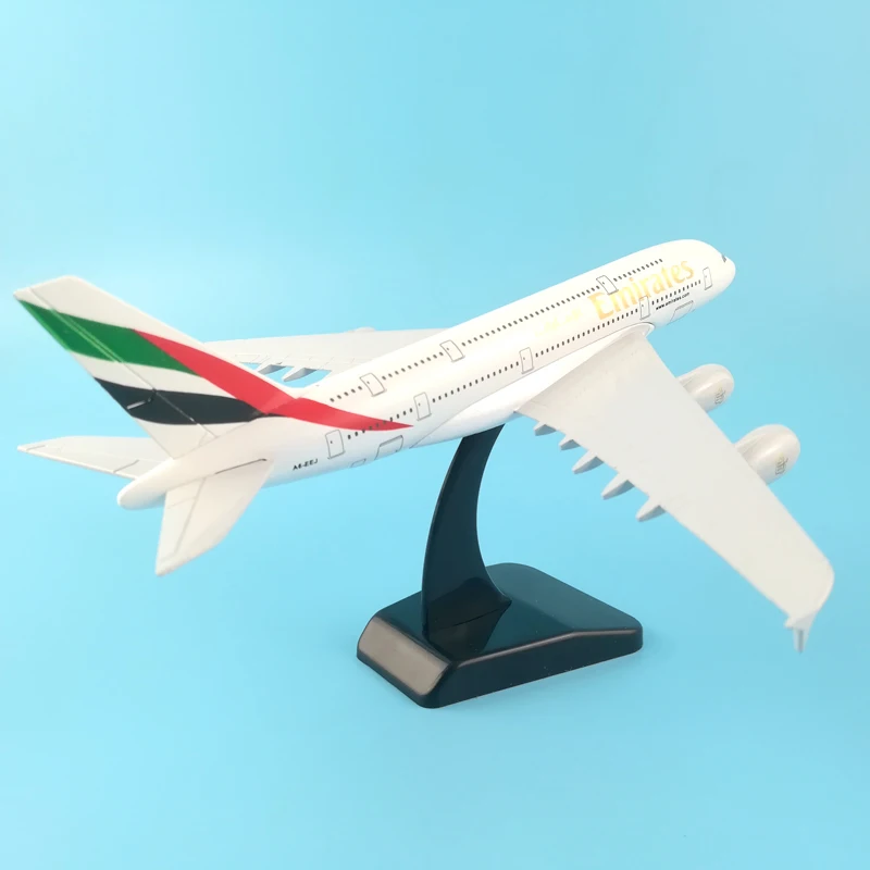 Модель самолета A380 из металлического сплава 20 см модели авиасамолетов в ОАЭ