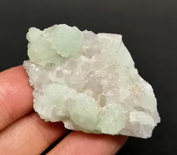 

28g NATURAL Gem-grade large Grape stone and crystal symbiotic crystal