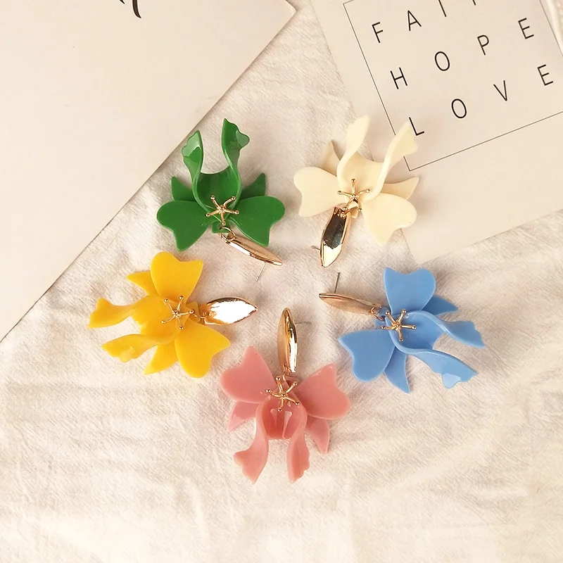 GuanLong Trendy New Fashion Drop Flower Resin Earrings for Women Big Long Metal Dangling Acrylic Earring Elegant Gifts Jewelry (2)