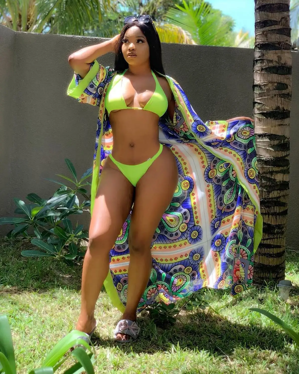 

2019 Summer Sexy Women 3 Piece Set Beach Party Outfits Sleeveless V Neck Short Top+Mini Shorts+Full Sleeve Loose Coat LZ517