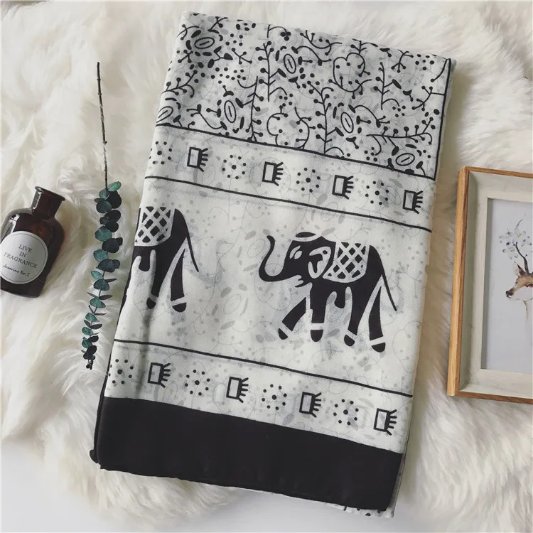 

New Black and White Elephant Cotton Scarves Fashion Woman Bohemian Seaside Holiday Sunscreen Beach Lady Shawl Female Pashmina