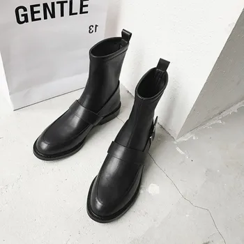 

MLJUESE 2020 women ankle boots cow leather buckle strap round toe winter short plush low heels boots women socks boots