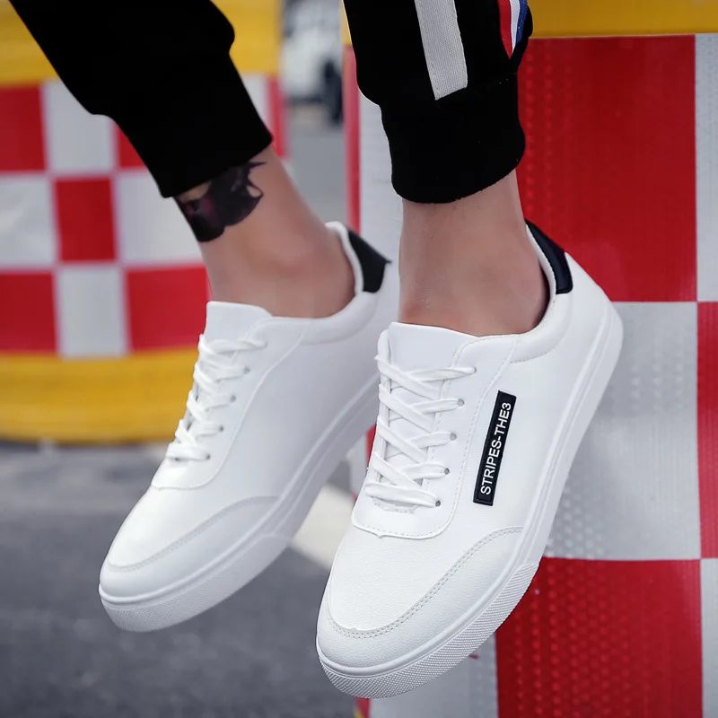 

2019 exploding spring breathable men's board casual shoes students build men's shoes on a low side