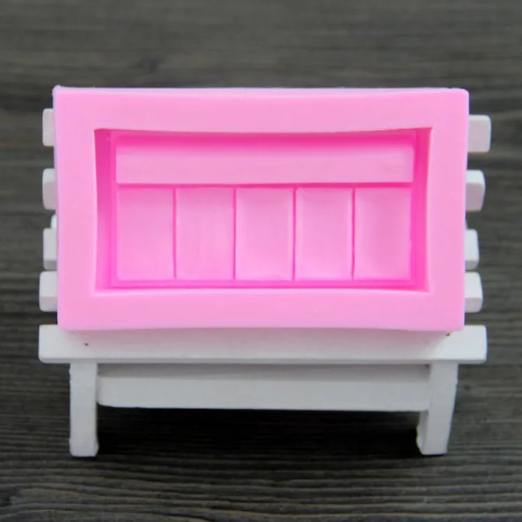 

Luyou 1 PCS Silicone Mold Woman Makeup Cosmetic Lipstick Baking Fondant Cake Docarating Tools Cosmetic case Silicone forms FM104