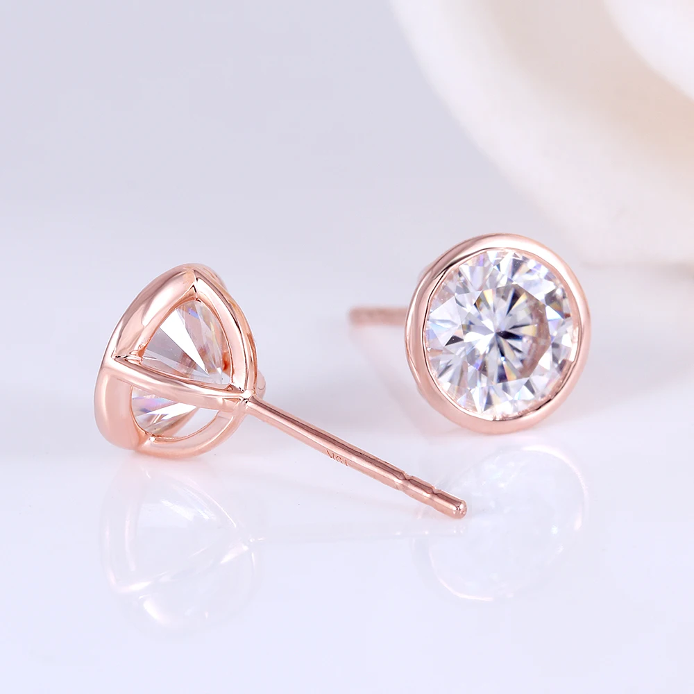 rose-gold-plated-silver-moissanite-stud-earrings (3)