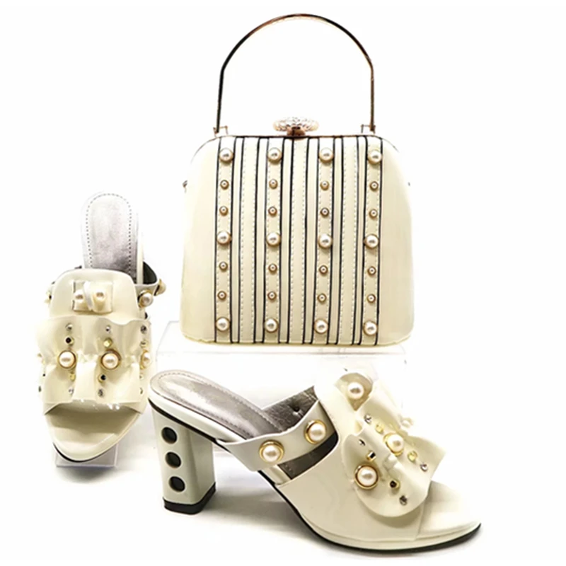 Designers De Talons Femmes vin or Sacs Rouge Mariage Avec Ensemble fuchsia Luxe Dernière Les 2018 Assortis Africain blanc Et Italiennes Chaussures Bleu Sac Mode qxWT8pP