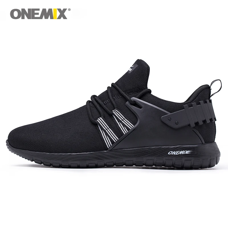 lightweight mesh running shoes