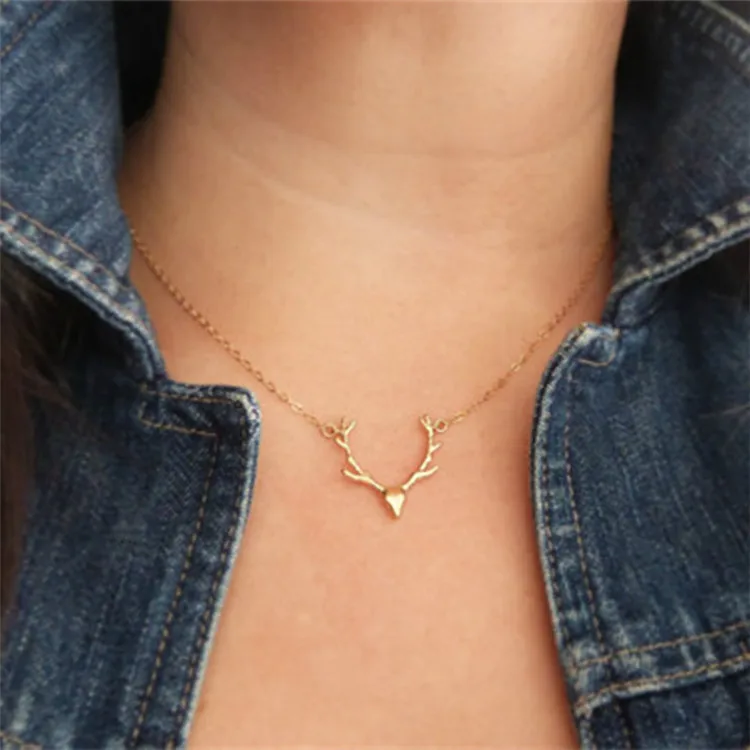 

Fashion European Simple Chain Necklace For Women Gold/ Silver Color Deer Head Pendant Nacklaces Trendy Jewelry Cheap Wholesale
