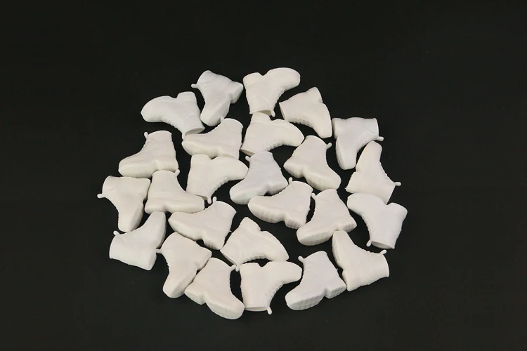 10 pair / lot New Fashion white Sports shoes barbie doll Joker white Casual shoes Feature Doll accessories doll accessories doll shoes