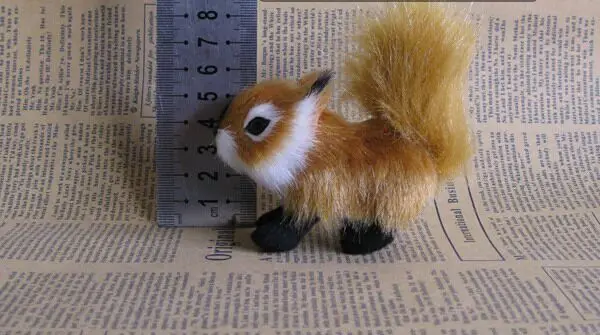 

simulation squirrel model 9x8cm prone yellow squirrel toy,polyethylene resin handicraft, home decoration gift a2516