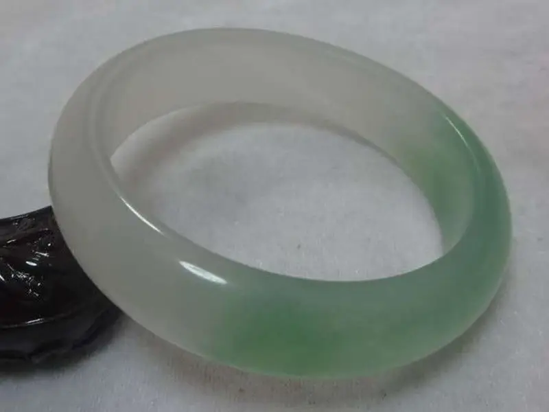 

A-706 Natural Fashion Beautiful China Green White Jade Gems Bangle Bracelet 61mm a 5.19