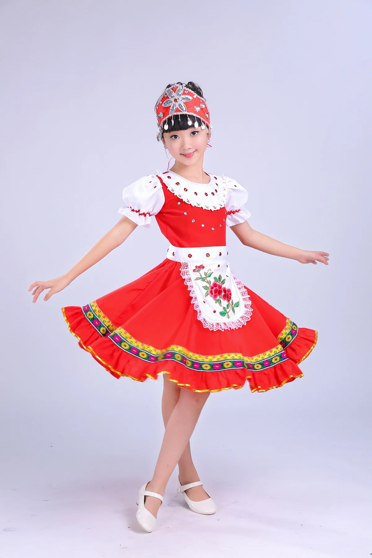 Классический традиционный танцевальный костюм для русской девочки, милое платье принцессы Kawaii, сценическое платье, одежда для сцены для детей