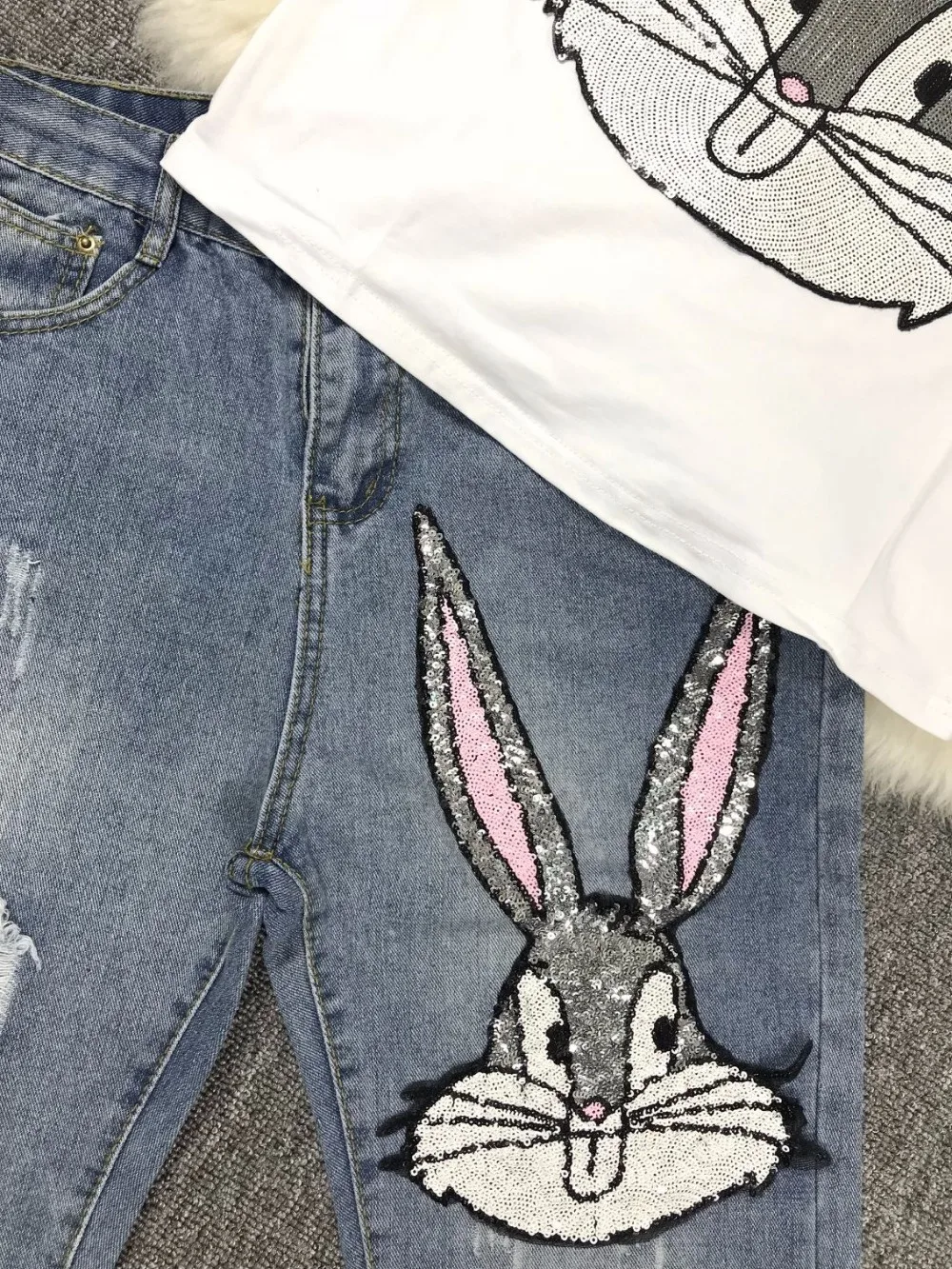 HTB19AtvEmtYBeNjSspkq6zU8VXaZ