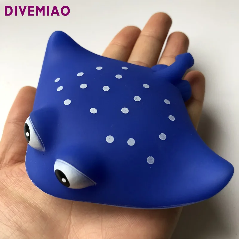 Морские животные украшения поплавок игрушка для ныряльщика милый Немо Акула летучая мышь рыба - Цвет: bat fish