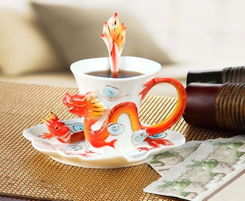 чашка с блюдцем дракон. кружка заварочная с крышкой 360мл. кофейный сервиз с драконами япония. лфз чашка лучистая. кружка заварочная с блюдцем дракон объем 360 мл.