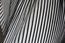 Pleated fabric SilkBlack-and-white Chiffon Pleated Fabric Organ Pleated Skirt Cloth Chiffon Skirt Fabric box pleated chiffon skirt