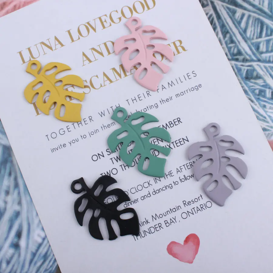 

10pcs DIY Jewelry Accessories Spray Paint Banana Leaf Enamel Charm Rubber Paint Alloy Pendant for Bracelet Earring Making