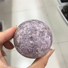 Натуральный камень хрустальный шар кунцит фиолетовый целебный кристалл отправить базу