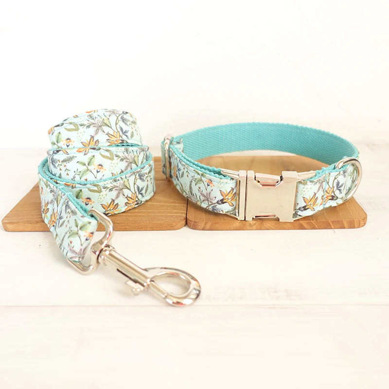 Personalized Dog Collar and Leash Set Fabric Design THE Floral Fabric