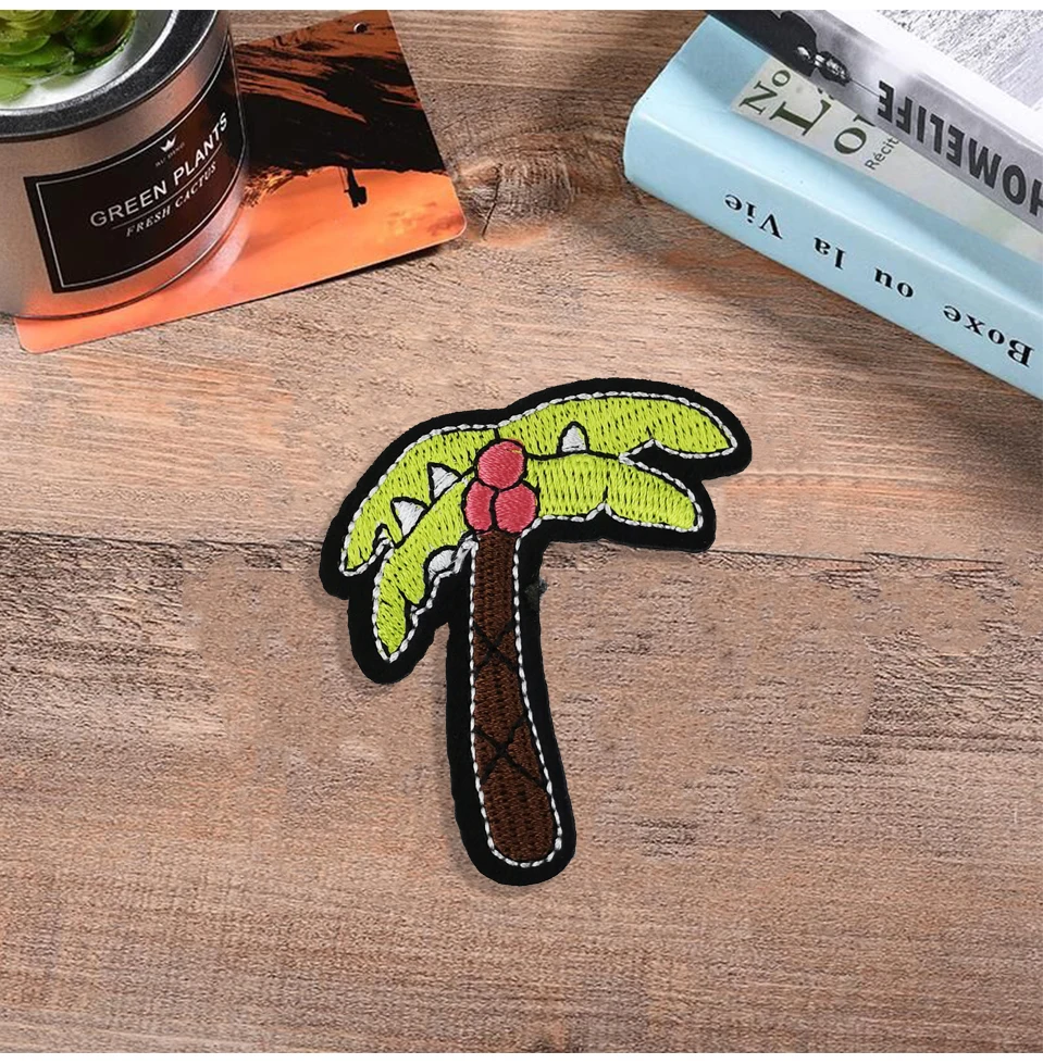 3D Embroidery Patch Christmas Tree Coconut Tree Cactus Embroidery Patches Applique DIY Iron On Stickers On Clothes Vest (10)